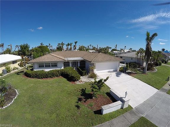 5th image of 345 Meadowlark Ct