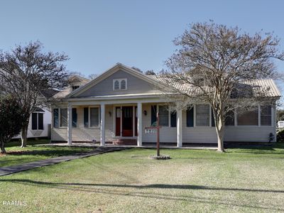 2211 Main St, Jeanerette, LA, 70544