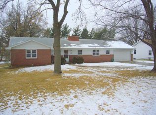 7018 Irvington Rd, Omaha, NE 68122