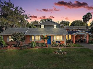 936 N Baker St, Mount Dora, FL 32757