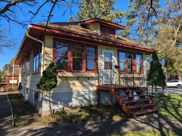 1100 7th Ave, International Falls, MN 56649