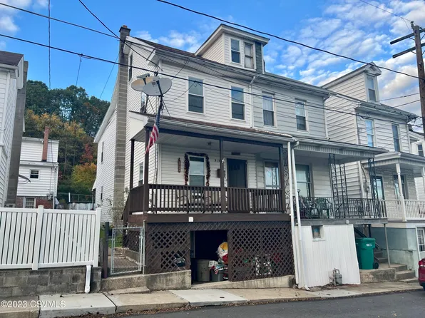 915 W Independence St, Coal Township, PA 17866