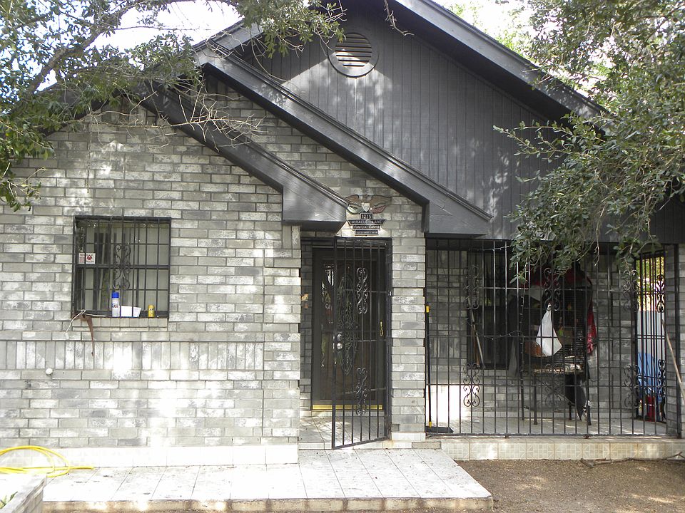 1st image of 1215 Miracle Dr.