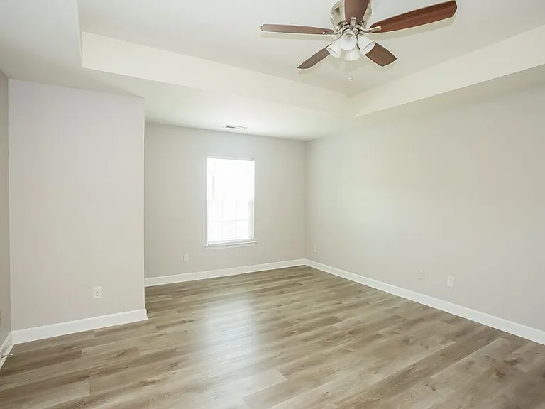 1029 Ramsgate Dr SW — Photo 9