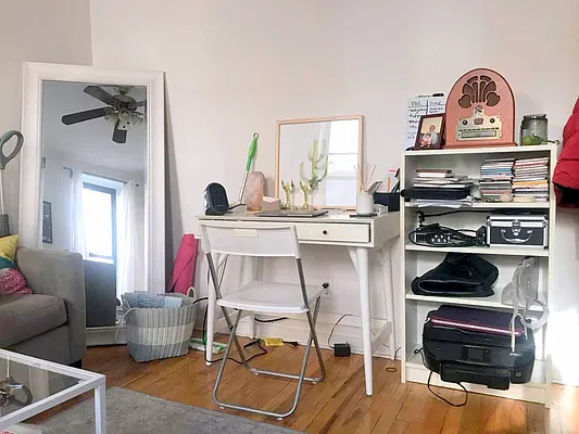 Rented by Salizzoni Realty | media 2