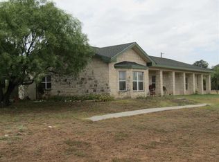 124 County Road 118, Llano, TX 78643