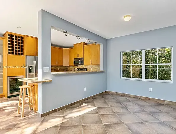 935 Corkwood St — Photo 8