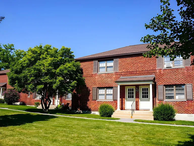 Sheridan — Photo 16