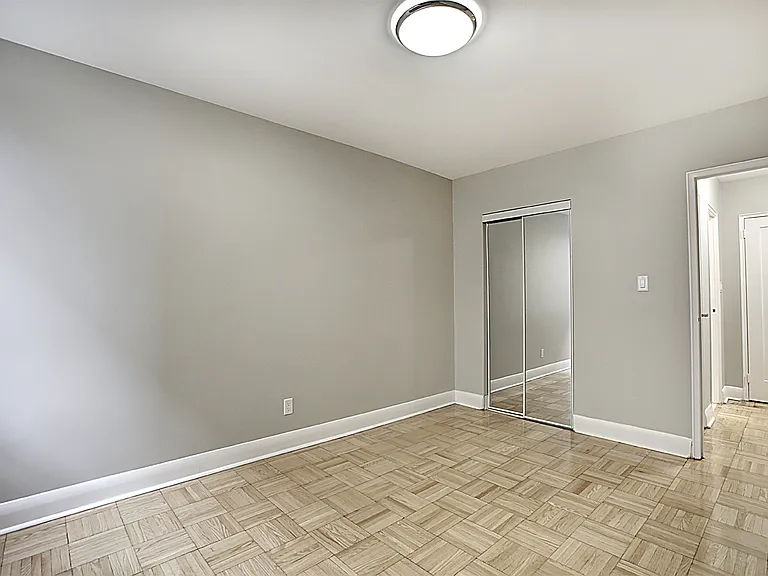 90 Jameson Ave — Photo 20