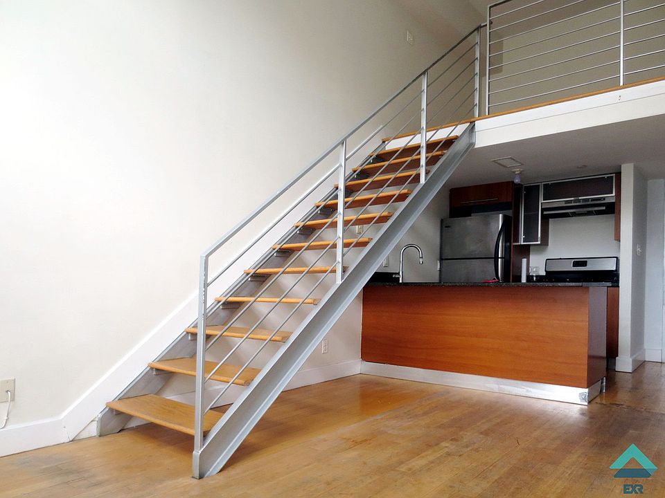 1st image of 160 Scholes St APT 2B