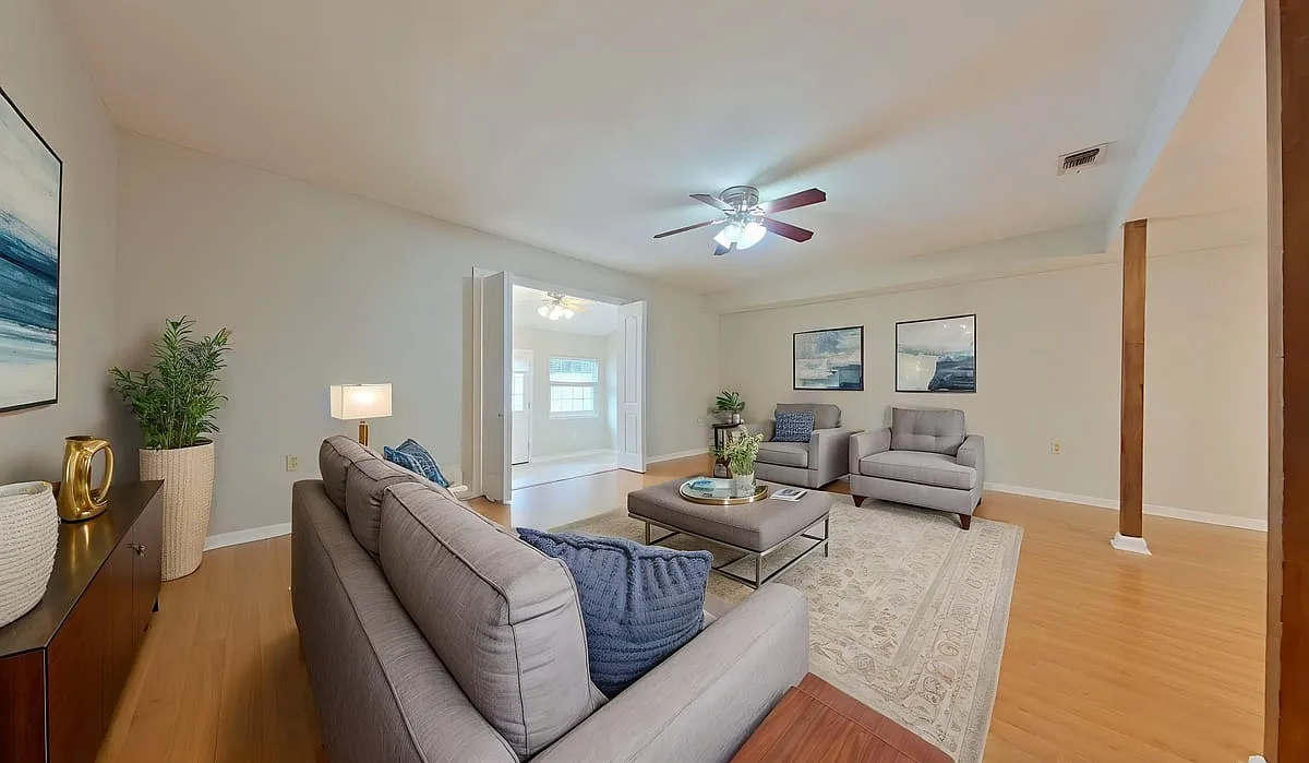 107 Skinner Circle — Photo 4