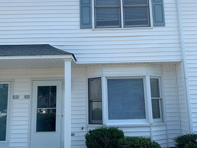 1107 D2 Grovemont Dr #D2 — Photo 3