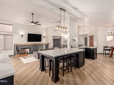 22 E CAROLINE Lane, Tempe, AZ, 85284