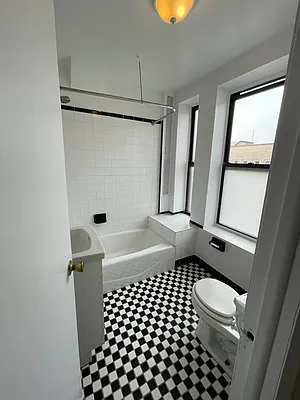 Rented by Best Apartments North Inc | media 12