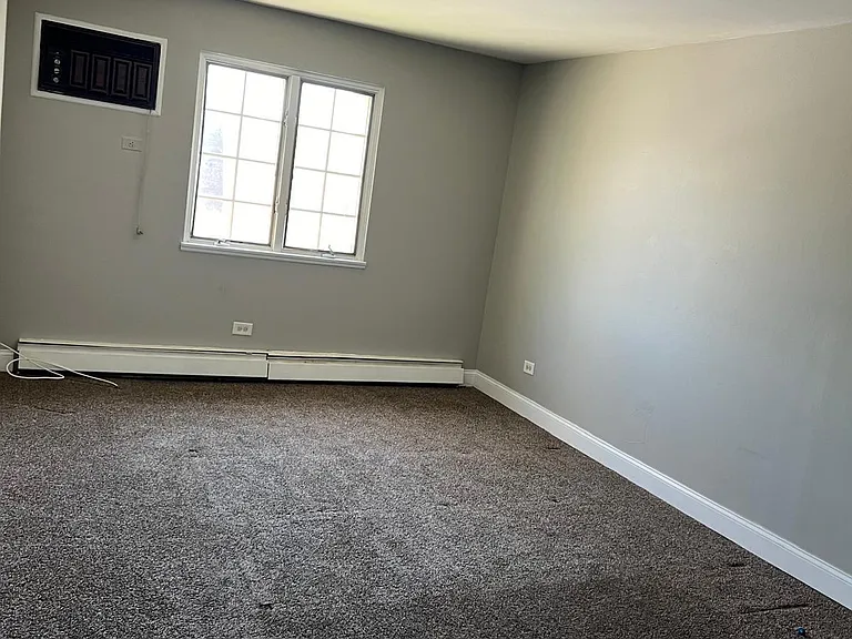 17984 Amherst Ct #301 — Photo 4