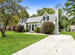 53 Old Well Rd, Irmo, SC 29063