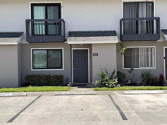 2nd image of 4803 Pier Drive