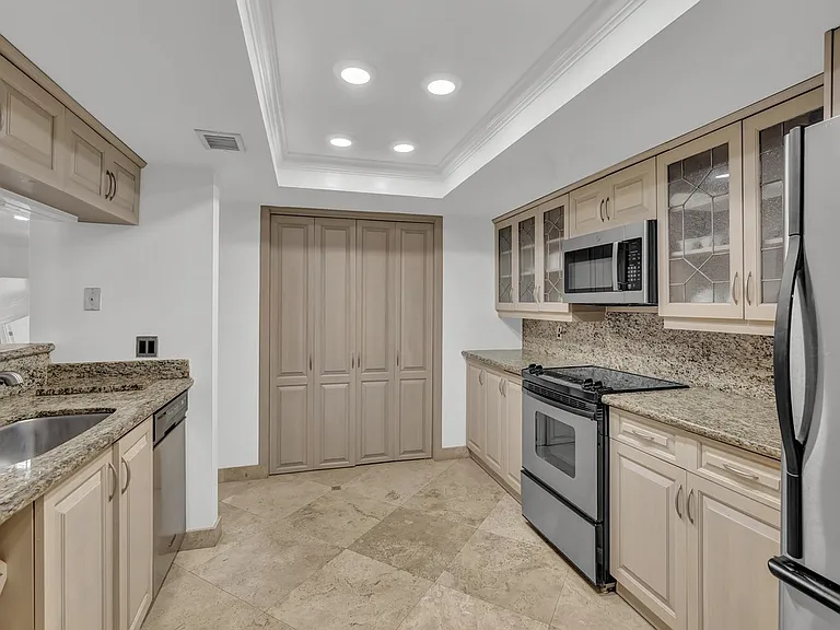 4100 North Blvd #A1A-333 — Photo 12