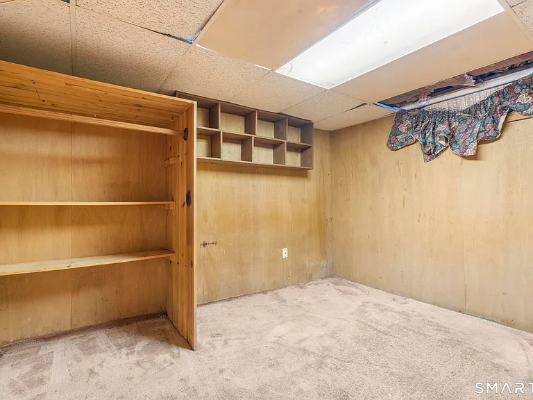 17 Dune Rd — Photo 28