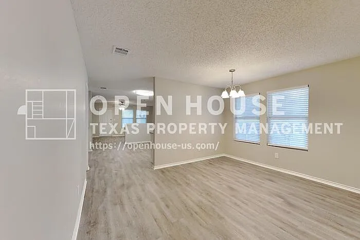 4519 Willow Way Dr — Photo 8
