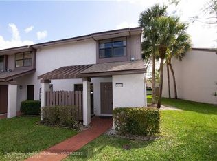 4901 NW 82nd Ave #905, Lauderhill, FL 33351