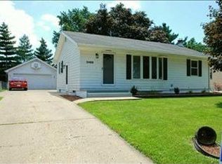 2469 E Douglas Ave, Des Moines, IA 50317