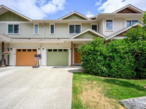 2109 13th St Unit 12, Courtenay, BC V9N 1V8