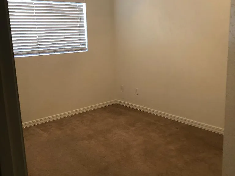 2566 S Eclipse Ln — Photo 6