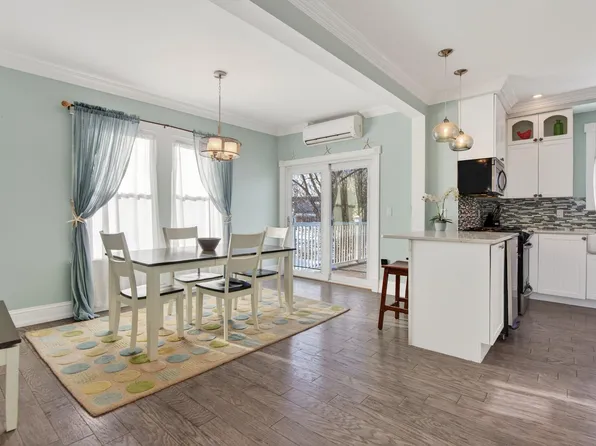 60-62 Ocean Avenue, Portland, ME 04103