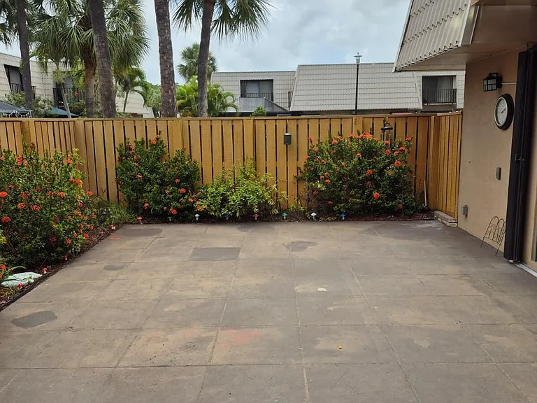 5012 50th Way — Photo 3
