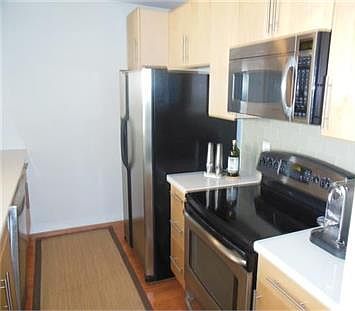 2nd image of 149 Essex St #1102