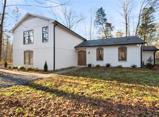 2423 Lacy Holt Rd, Graham, NC 27253