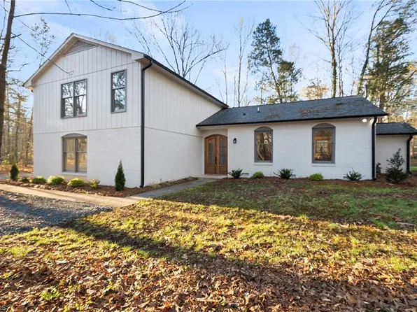 2423 Lacy Holt Rd, Graham, NC 27253