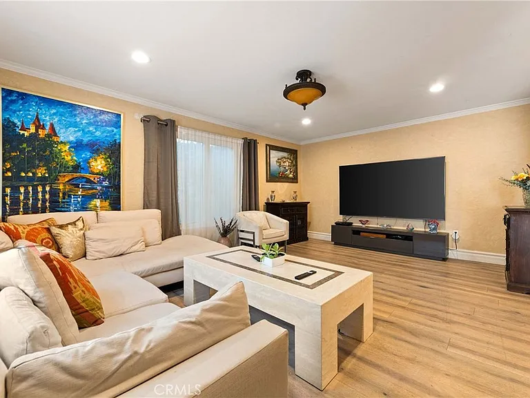 4007 Alta Mesa Studio Ctr — Photo 9