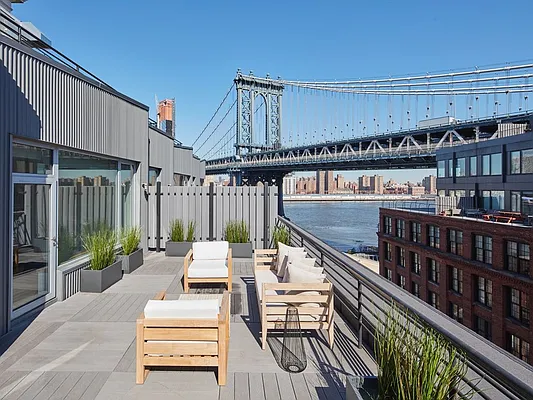 Rented by Two Trees | media 17