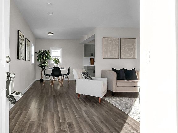 5th image of 2942 Azelda St