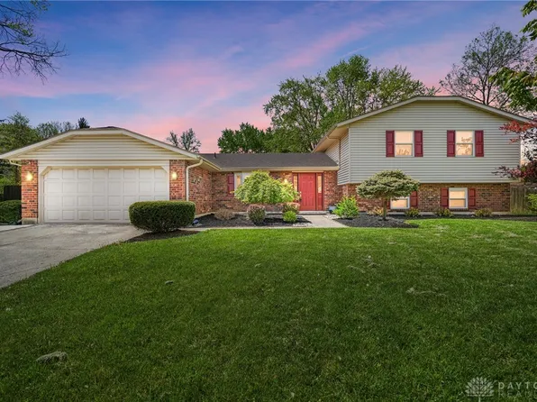 8847 Windbluff Point, Centerville, OH 45458