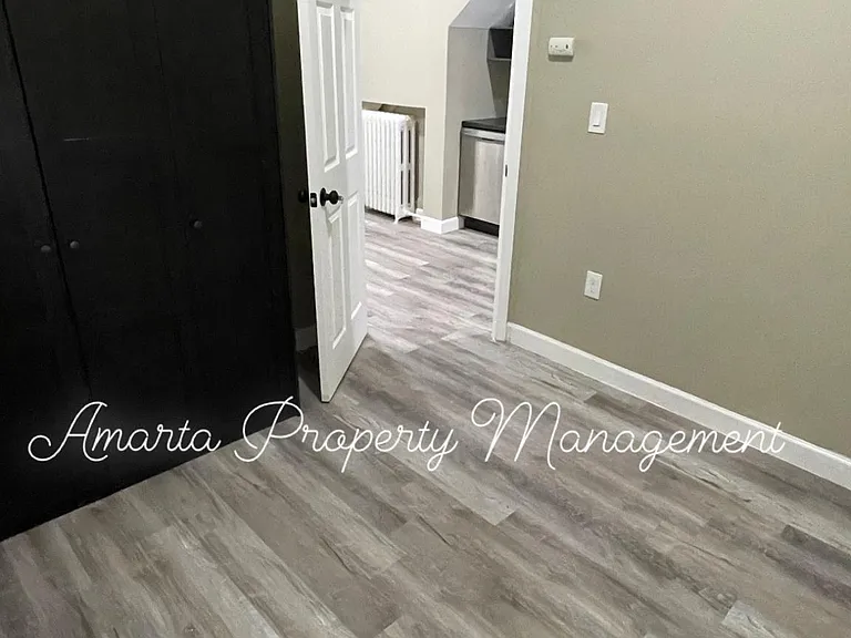 1445 Monroe St NW #1 — Photo 15