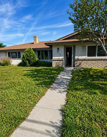 41272 Mayberry Ave — Photo 1