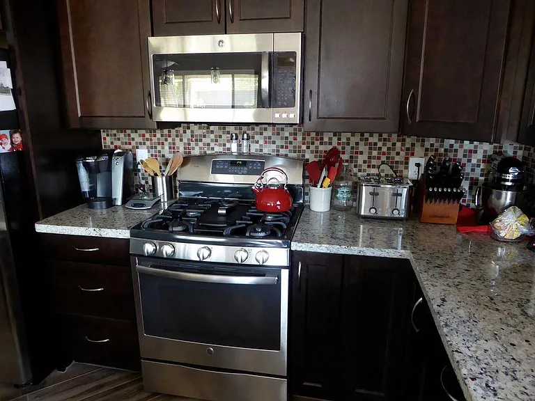 6810 S 15th Pl — Photo 44
