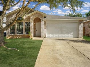 121 Shenandoah Trl, Elgin, TX 78621