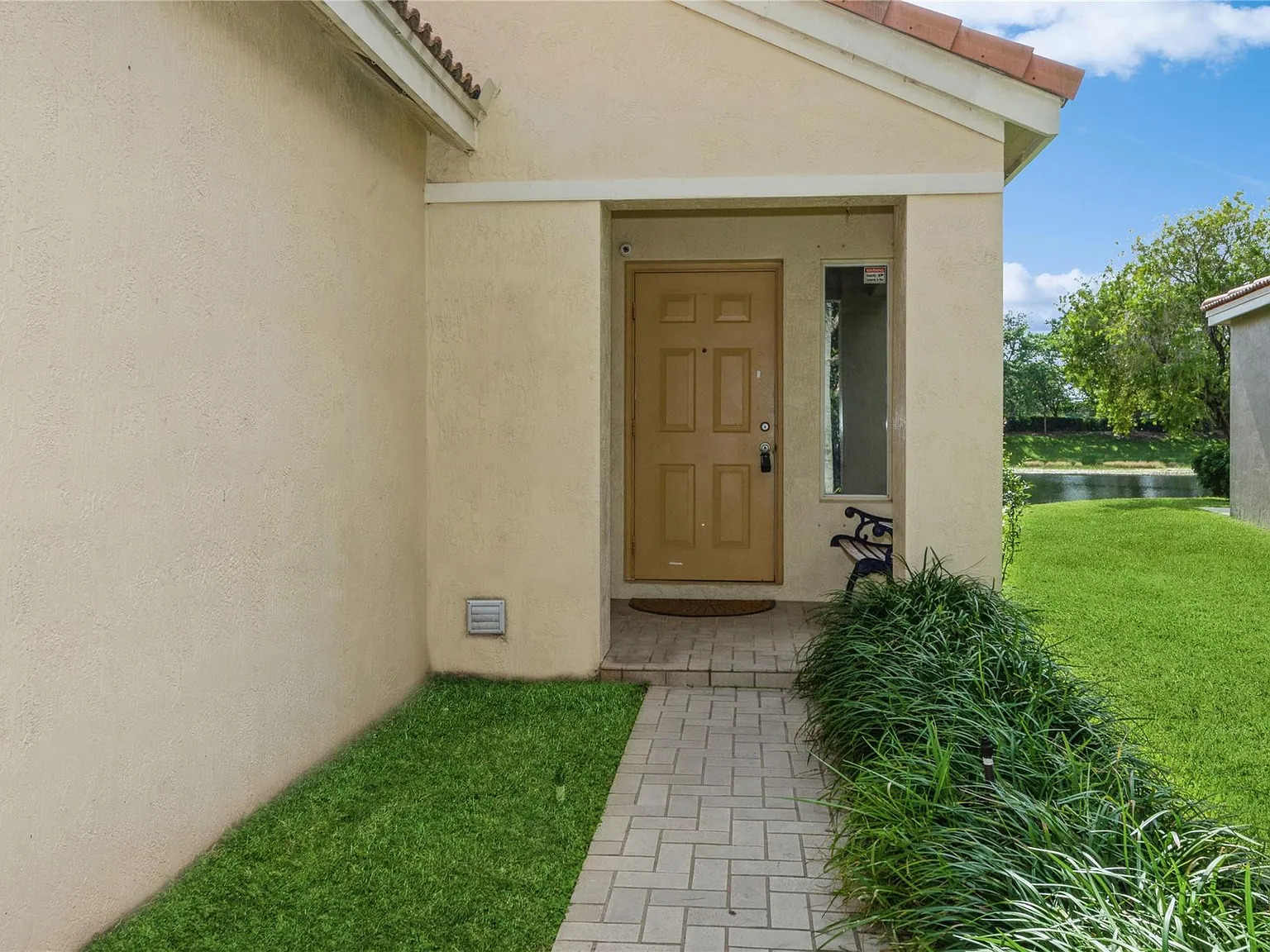 Magnolia Ridge — Photo 2