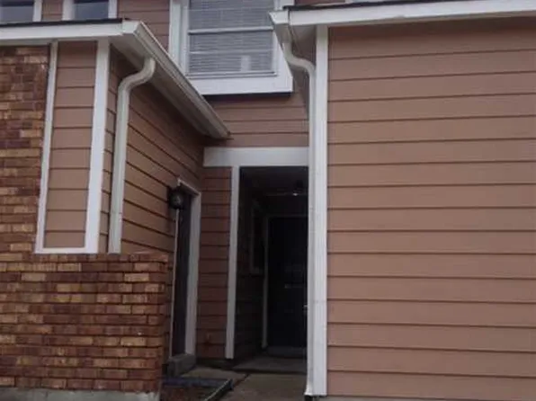 701 Fairfax Dr APT 204, Gretna, LA 70056