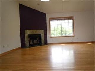 3rd image of 106 Chanticleer Ln SE