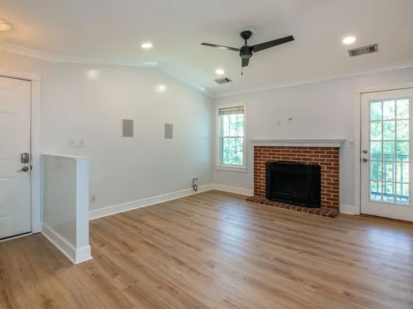 909 Morning Sun Dr, Birmingham, AL 35242