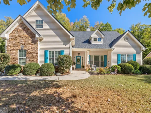 565 Jefferson Walk Cir, Jefferson, GA 30549