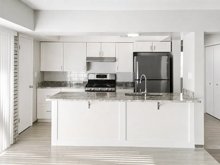 318 Walker Ave #10 — Photo 1