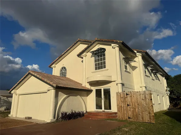 472 NW 2nd Ter, Deerfield Beach, FL