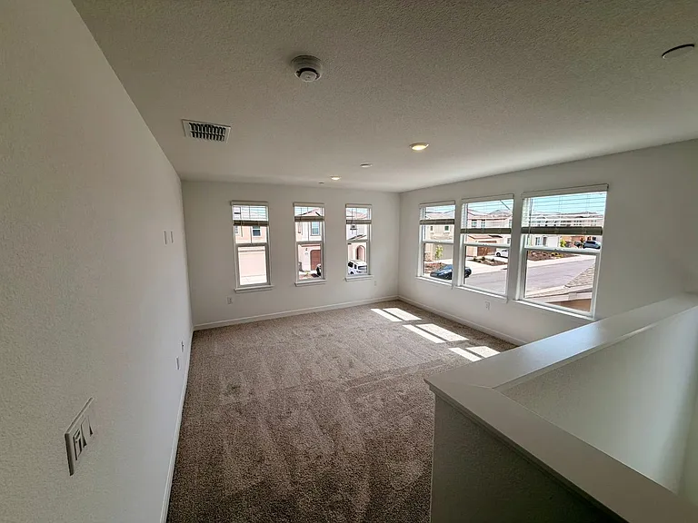 12620 Hereford Ave — Photo 15