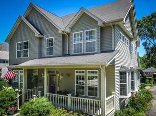 613 S 3rd St, Dundee, IL 60118